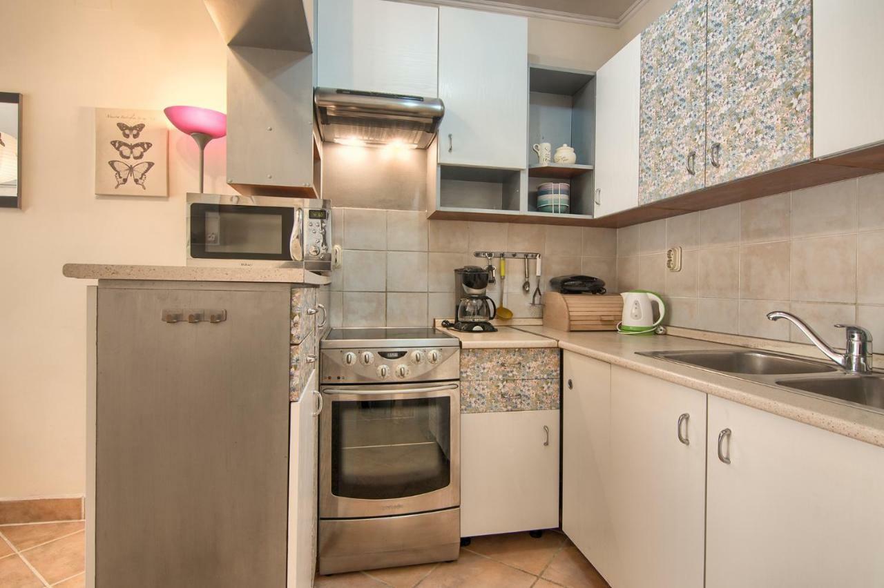 Apartment Dina Medulin Exterior photo